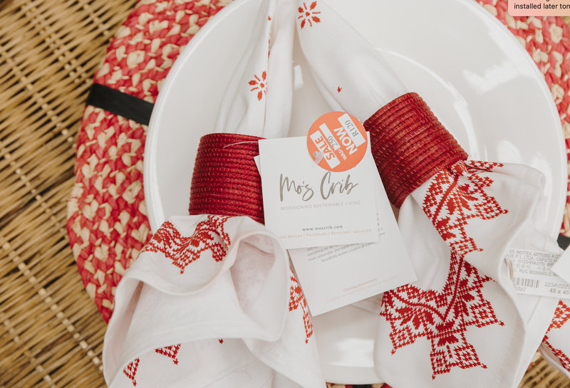 🎄Stellenbosch - Christmas Edition (Sip & Shop Factory Sale)        📅 Date: 31st October 2025 - 2nd November 2025