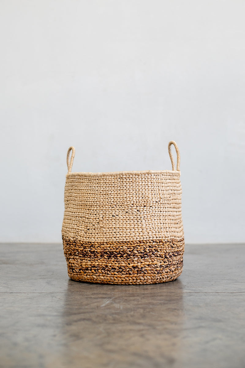 OLS Banana Bark & Sisal Premium Planter