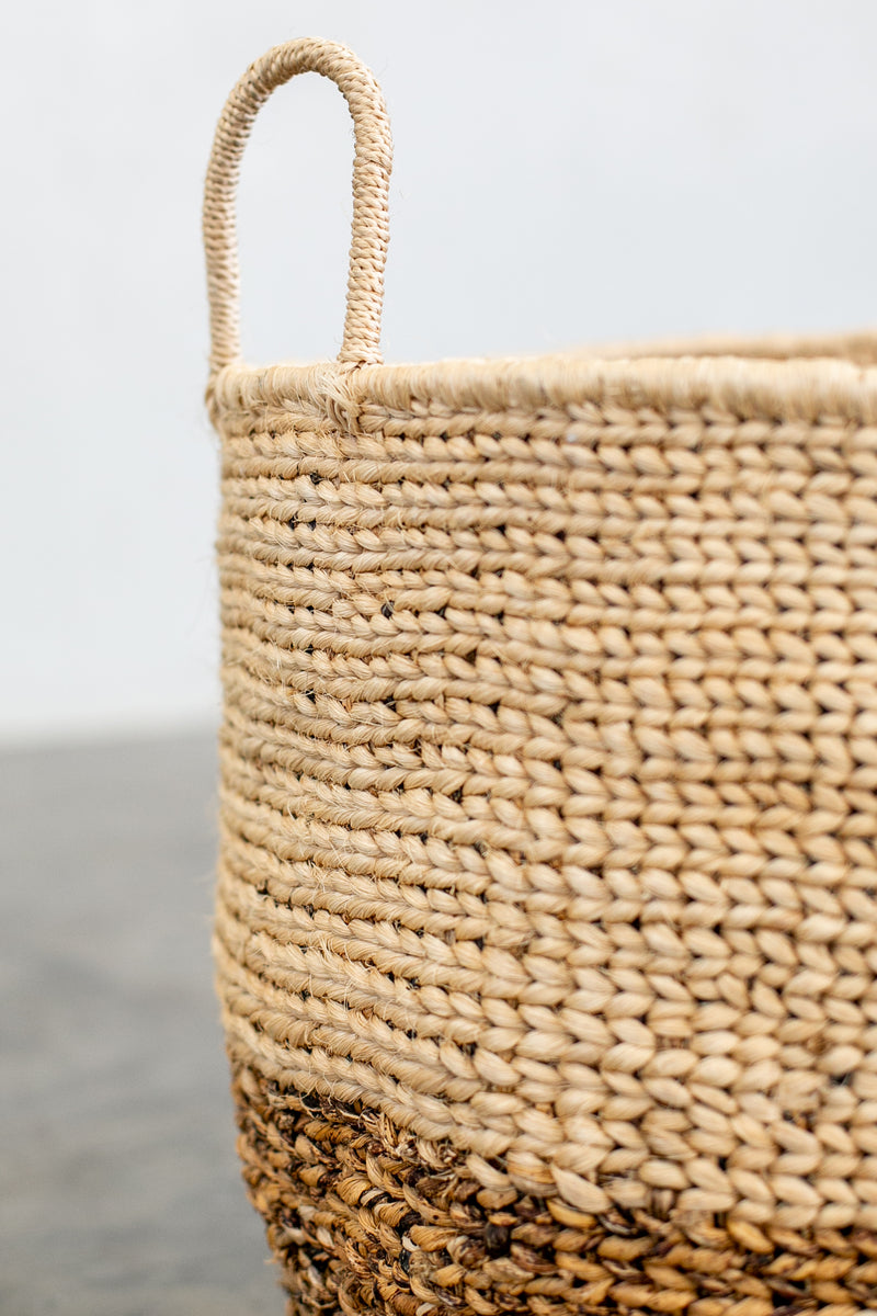 OLS Banana Bark & Sisal Premium Planter