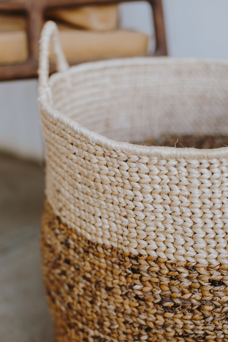 OLS Banana Bark & Sisal Premium Planter